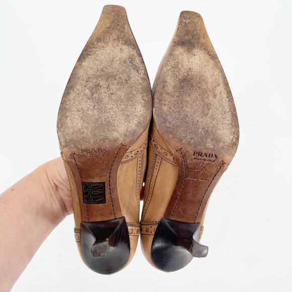 Vintage Prada Brown Leather Bow Trim Brogue Pointed Toe Mid Heel Pumps 36.5 - Picture 10 of 11